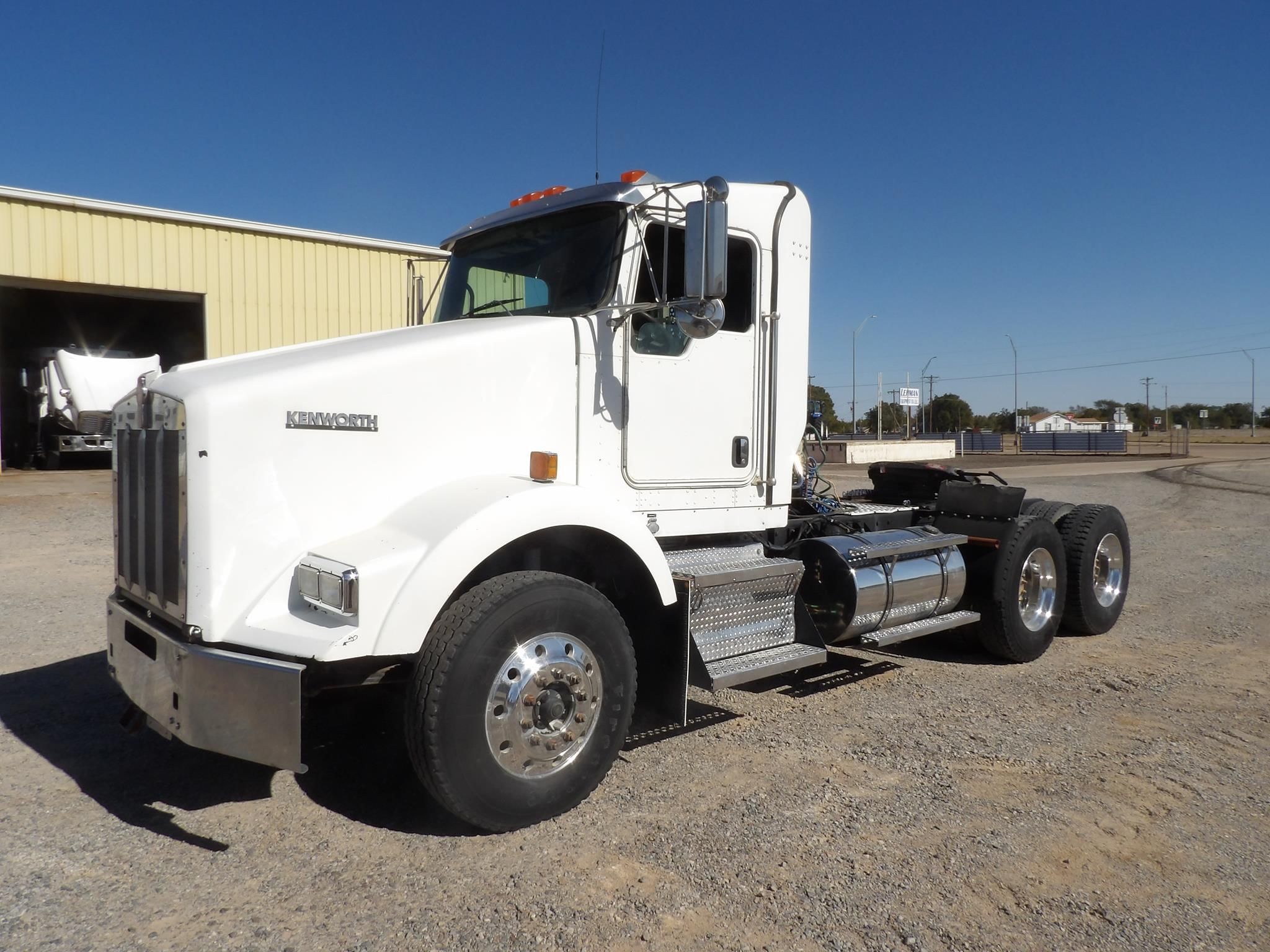 2008 Kenworth T800 Equipment Image0
