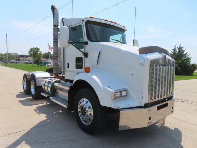 Image of Kenworth T800 equipment image 3