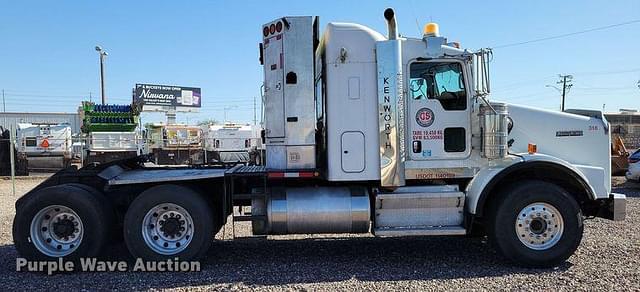 Image of Kenworth T800 equipment image 3