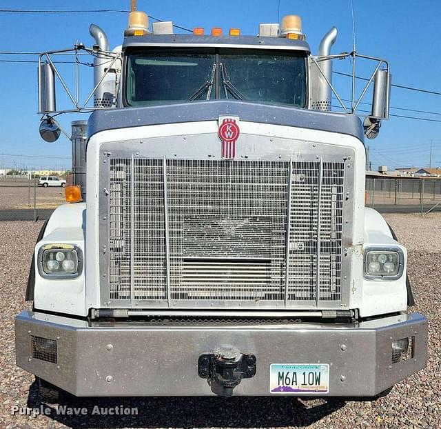 Image of Kenworth T800 equipment image 1