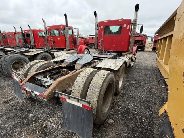 Image of Kenworth T800 equipment image 3