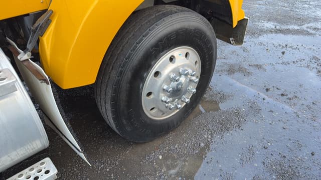 Image of Kenworth T800 equipment image 3