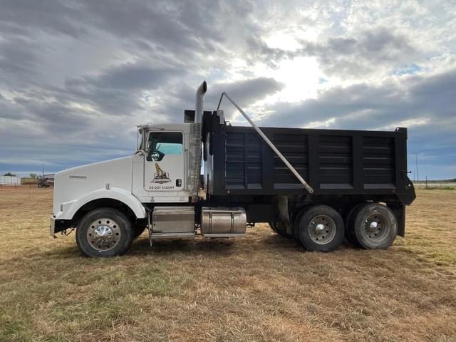 Image of Kenworth T800 equipment image 1