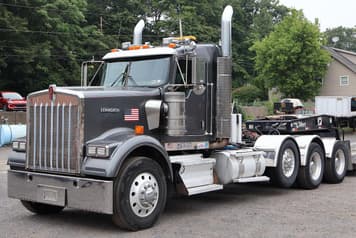 Main image Kenworth W900