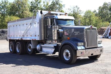 Main image Kenworth W900