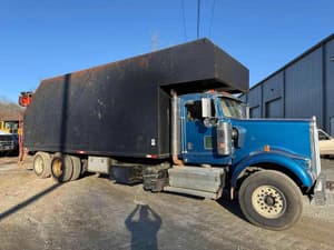 2008 Kenworth W900 Image