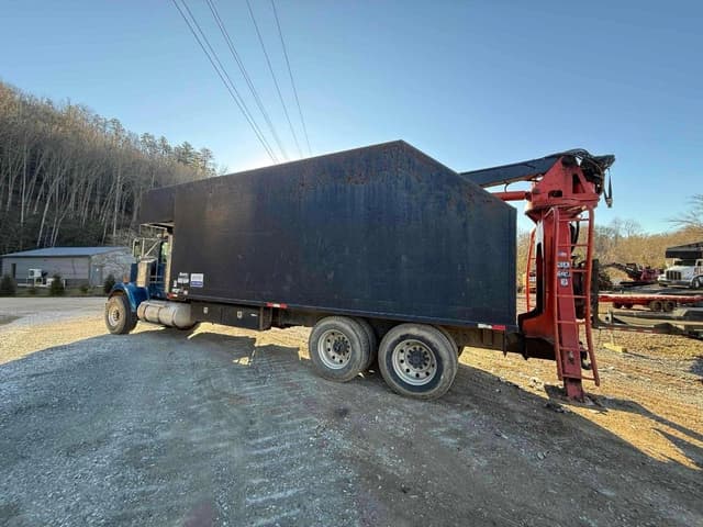 Image of Kenworth W900 equipment image 4