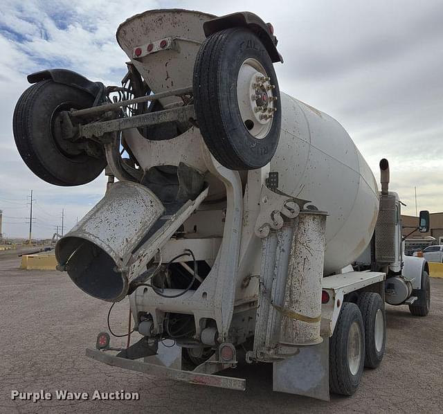 Image of Kenworth W900 equipment image 4