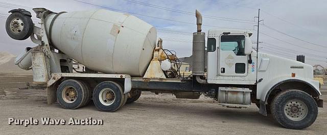 Image of Kenworth W900 equipment image 3