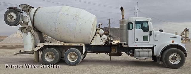 Image of Kenworth W900 equipment image 3