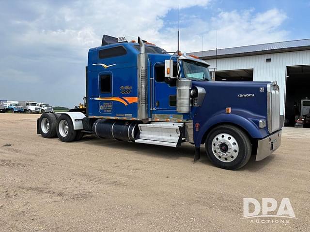Image of Kenworth W900 equipment image 1