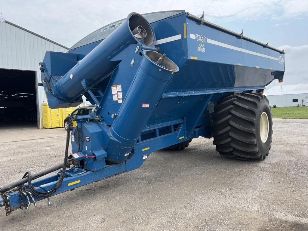 Image of Kinze 1050 Primary image