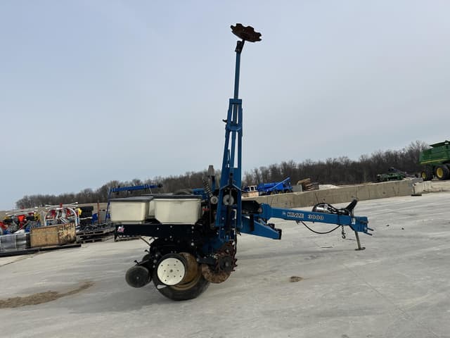 Image of Kinze 3000 equipment image 2