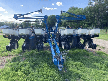Main image Kinze 3200