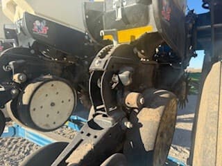 Image of Kinze 3600 equipment image 4