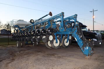 Main image Kinze 3700
