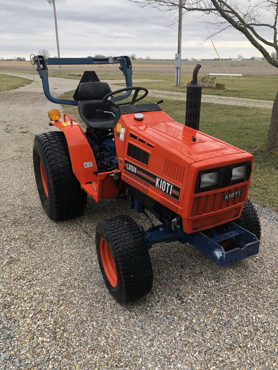 2008 Kioti LB1914 Equipment Image0