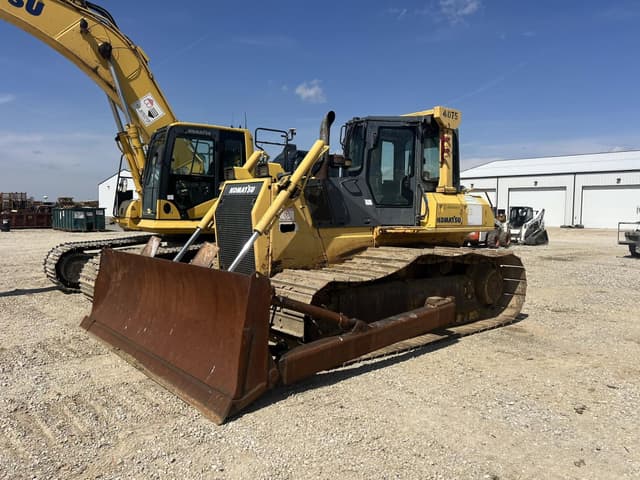 Image of Komatsu D65PX-15E0 equipment image 1