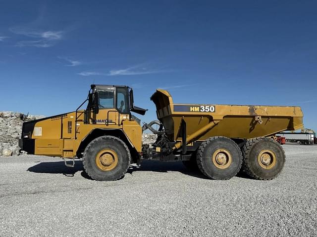 Image of Komatsu HM350-2 equipment image 1