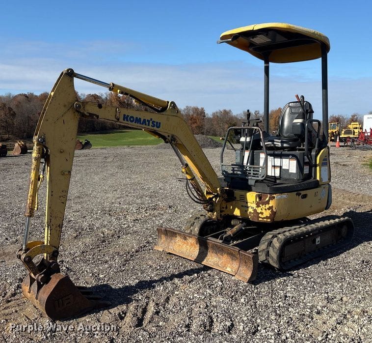 2008 Komatsu PC18MR-2 Equipment Image0