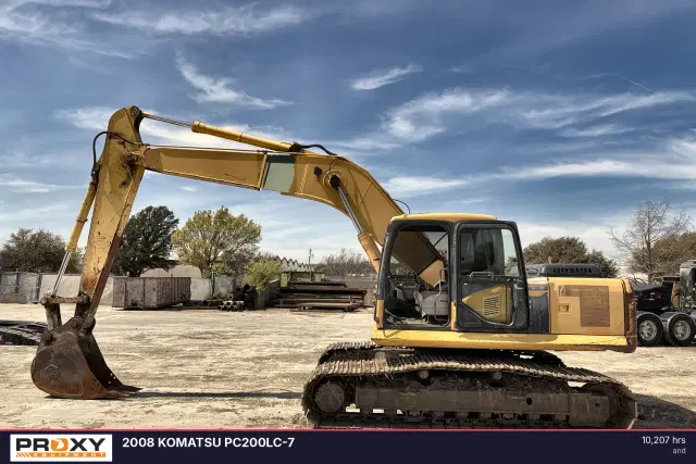 Image of Komatsu PC200LC-7 equipment image 2