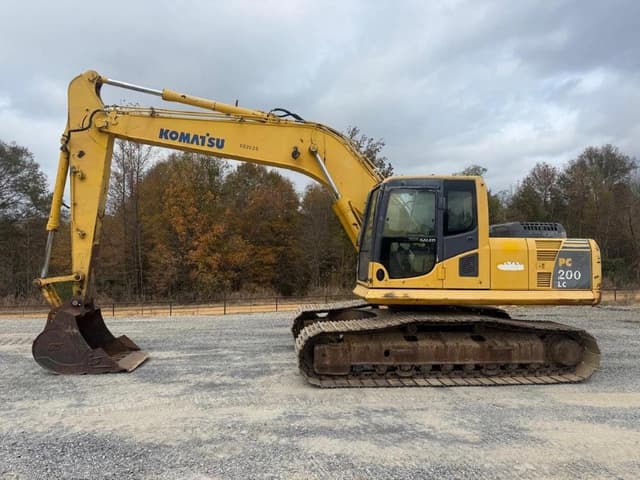 Image of Komatsu PC200LC-8 equipment image 3