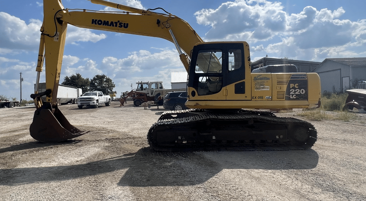 Main image Komatsu PC220LC-8