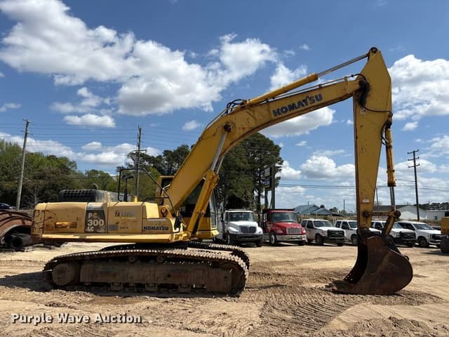 Image of Komatsu PC300LC equipment image 3