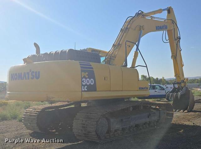 Image of Komatsu PC300LC equipment image 4