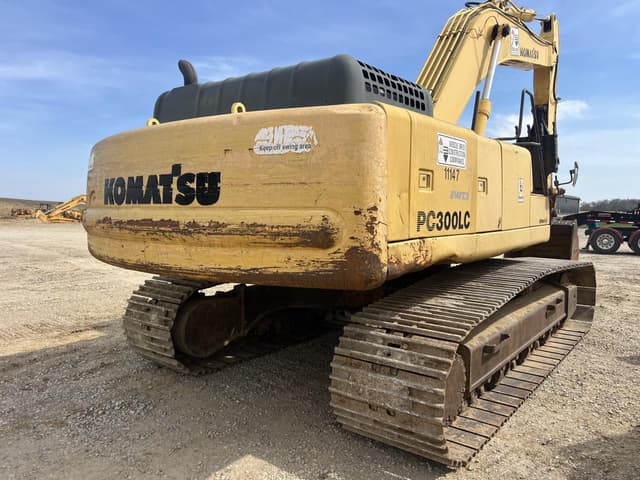 Image of Komatsu PC400LC-8 equipment image 3