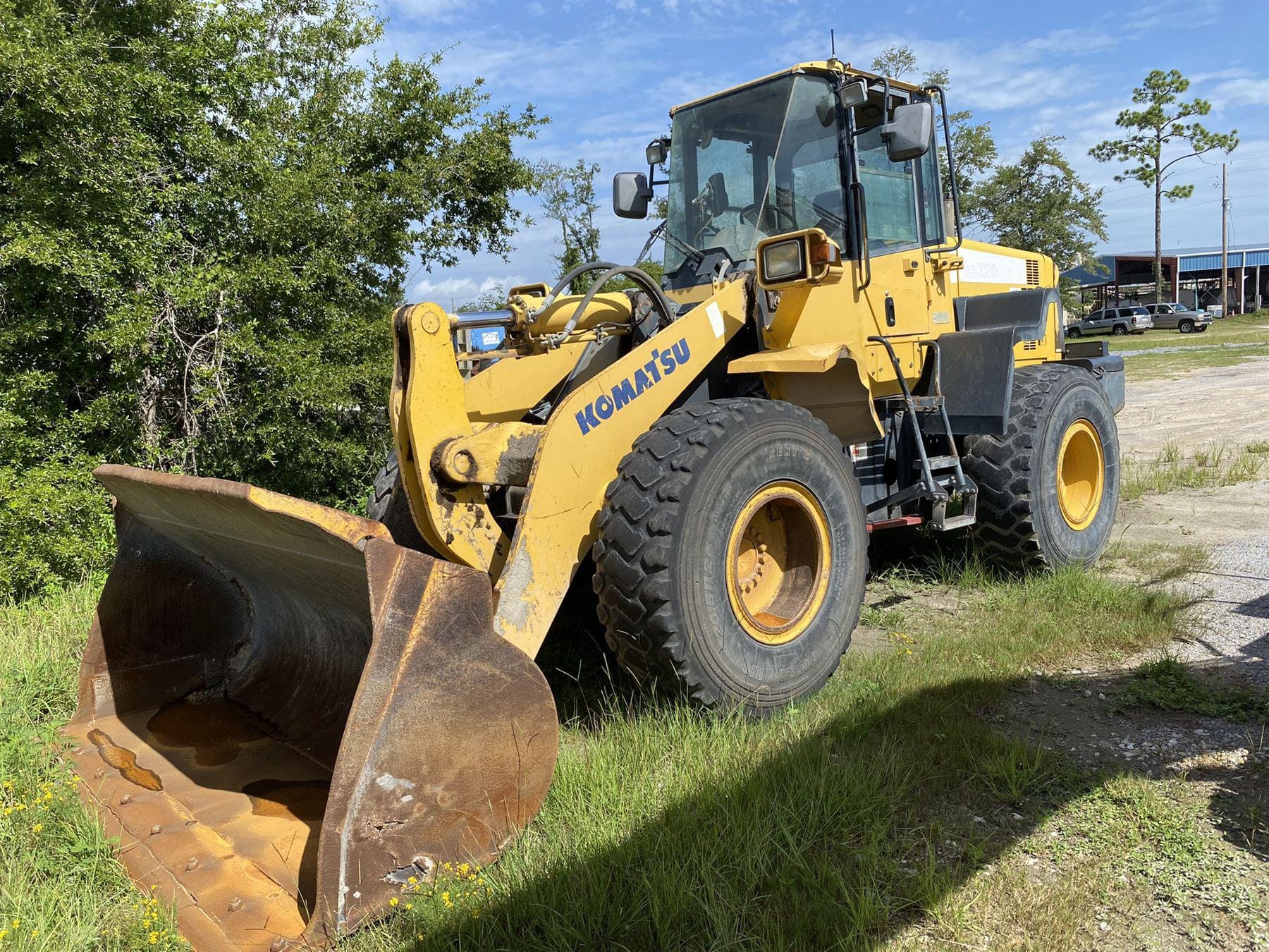Main image Komatsu WA320