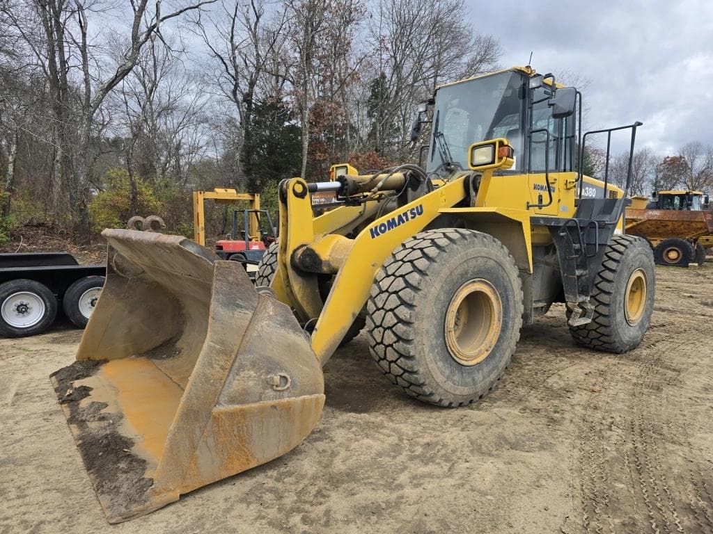 Image of Komatsu WA380-6 Primary image