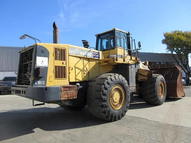 Image of Komatsu WA600-6 equipment image 2