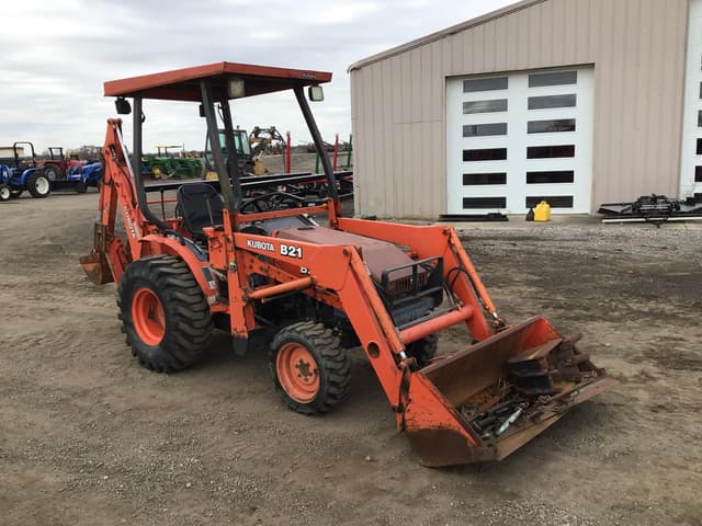 Image of Kubota B21 equipment image 2