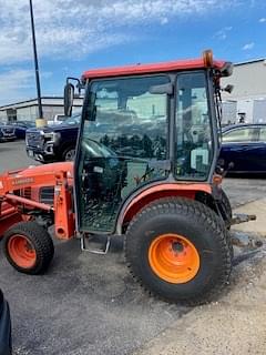 Image of Kubota B3030 equipment image 2