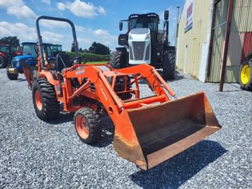 Main image Kubota B7800