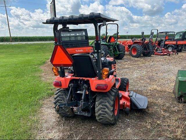 Image of Kubota BX2350 equipment image 2