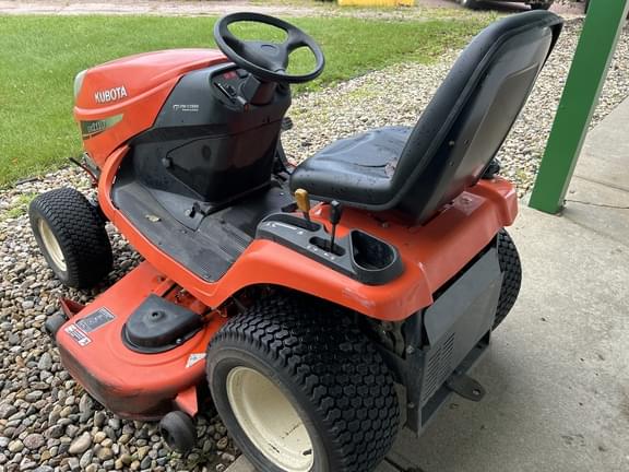 Image of Kubota GR2110 equipment image 4