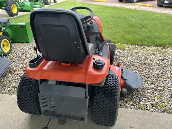 Image of Kubota GR2110 equipment image 3