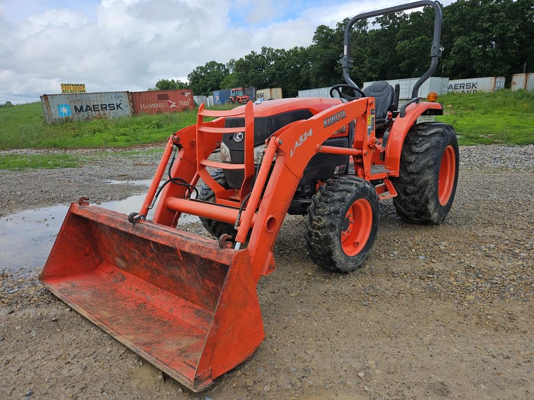 Image of Kubota L3240 Primary image
