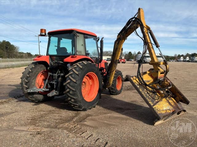 Image of Kubota M108S equipment image 4