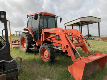 Main image Kubota M4900