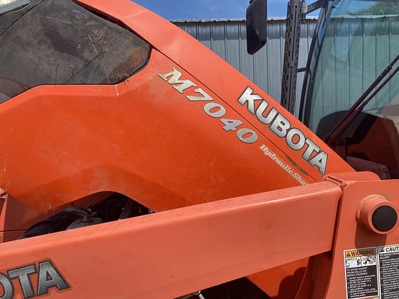 Image of Kubota M7040 equipment image 1