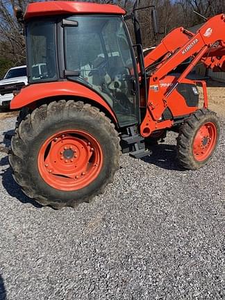 Image of Kubota M7040 equipment image 2