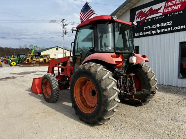 Image of Kubota M7040 equipment image 2