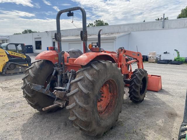 Image of Kubota M9540 equipment image 2