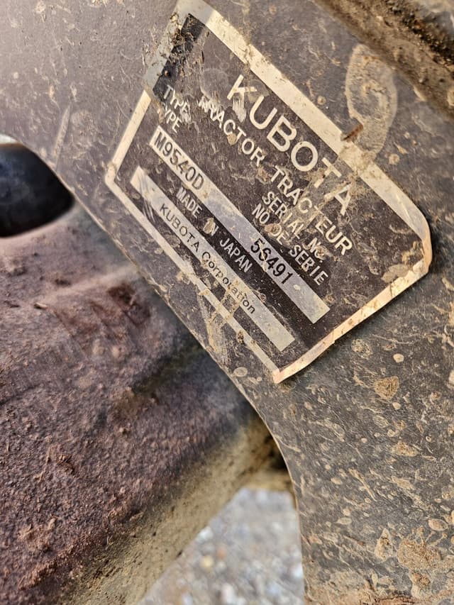 Image of Kubota M9540 equipment image 2