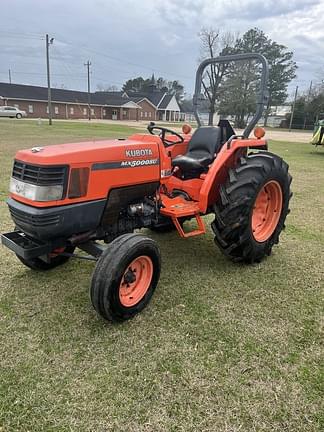 Image of Kubota MX5000 equipment image 1