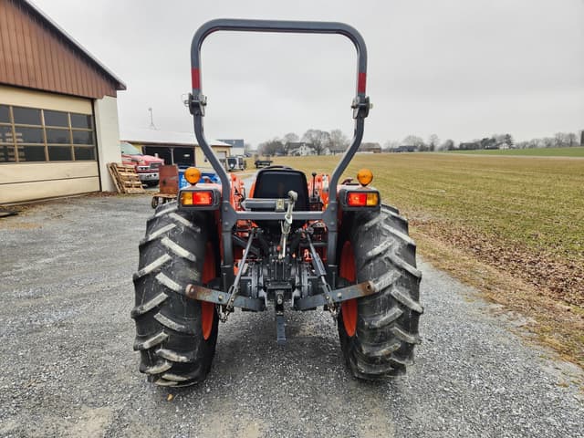 Image of Kubota MX5100 equipment image 3