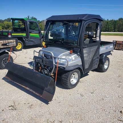 Image of Kubota RTV900 equipment image 1